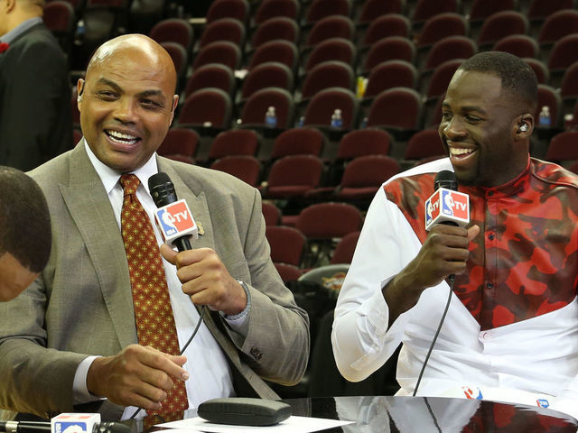 CLEVELAND, OH - JUNE 10: Matt Winer, Steve Smith, Grant Hill and Charles Barkley are seen with Draymond Green #23 of the Golden State Warriors after the game between the Cleveland Cavaliers and the Golden State Warriors in Game Four of the 2016 NBA Finals on June10, 2016 at Quicken Loans Arena in Cleveland, OH. NOTE TO USER: User expressly acknowledges and agrees that, by downloading and/or using this Photograph, user is consenting to the terms and conditions of the Getty Images License Agreement. Mandatory Copyright Notice: Copyright 2016 NBAE