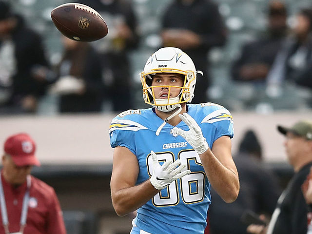 Chargers' Henry wants long-term deal, but is 'fine' with playing under tag