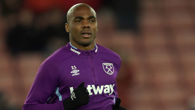 SHEFFIELD, ENGLAND - JANUARY 10: Angelo Ogbonna of West Ham United warms up prior to the Premier League match between Sheffield United and West Ham United at Bramall Lane on January 10, 2020 in Sheffield, United Kingdom.