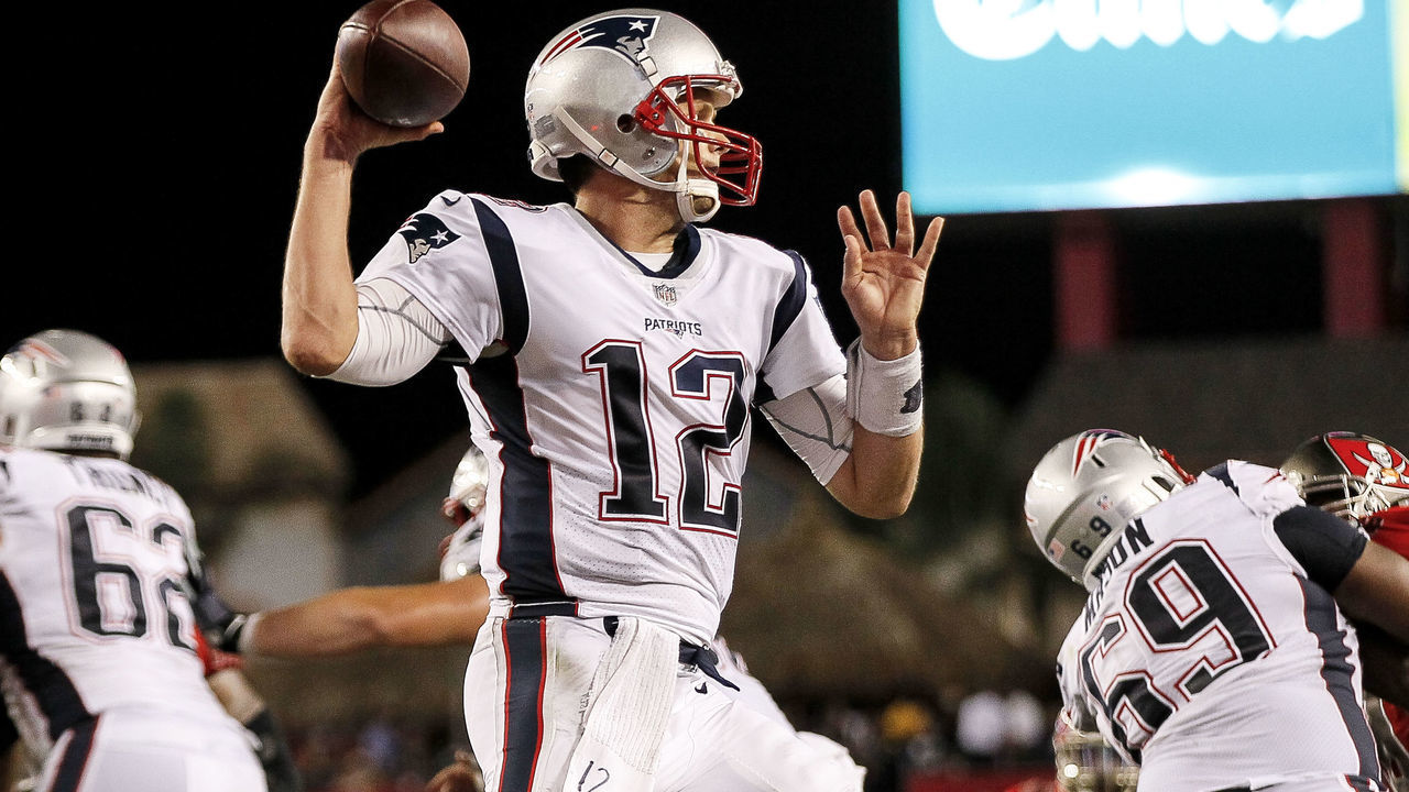 TAMPA, FL - OCTOBER 5: Quarterback Tom Brady #12 of the New England Patriots throws a pass from the end zone during the game against the Tampa Bay Buccaneers at Raymond James Stadium on October 5, 2017 in Tampa, Florida. The Patriots defeated the Buccaneers 19 to 14.