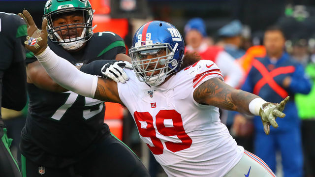EAST RUTHERFORD, NJ - NOVEMBER 10: New York Giants defensive end Leonard Williams (99) during the National Football League game between the New York Jets and the New York Giants on November 10, 2019 at MetLife Stadium in East Rutherford, NJ.