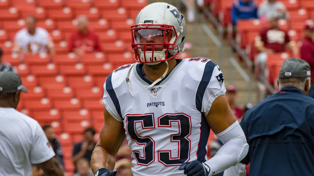 LANDOVER, MD - OCTOBER 06: New England Patriots middle linebacker Kyle Van Noy (53) during the National Football League game between the Washington Redskins and New England Patriots on October 6, 2019 at FedEx Field in Landover, MD