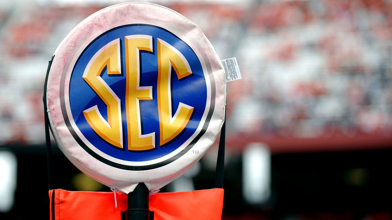 COLUMBIA, SC - NOVEMBER 30: The SEC logo sits onto the down marker during the game between the Clemson Tigers and the South Carolina Gamecocks on November 30, 2019 at Williams-Brice Stadium in Columbia, South Carolina.