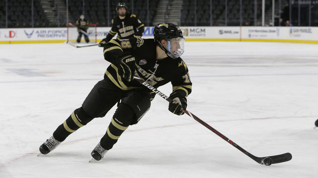 LAS VEGAS, NV - JANUARY 04: Western Michigan Broncos defenseman Cam Lee (28) controls the puck during the Ice Vegas Invitational championship game Saturday, Jan. 5, 2019, at T-Mobile Arena in Las Vegas, NV.