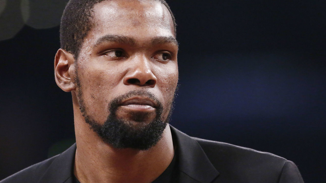 LOS ANGELES, CA - MARCH 10: Kevin Durant looks on during a game at the Staples Center on March 10, 2020 in Los Angeles, CA. Mandatory Credit: 2020 NBAE