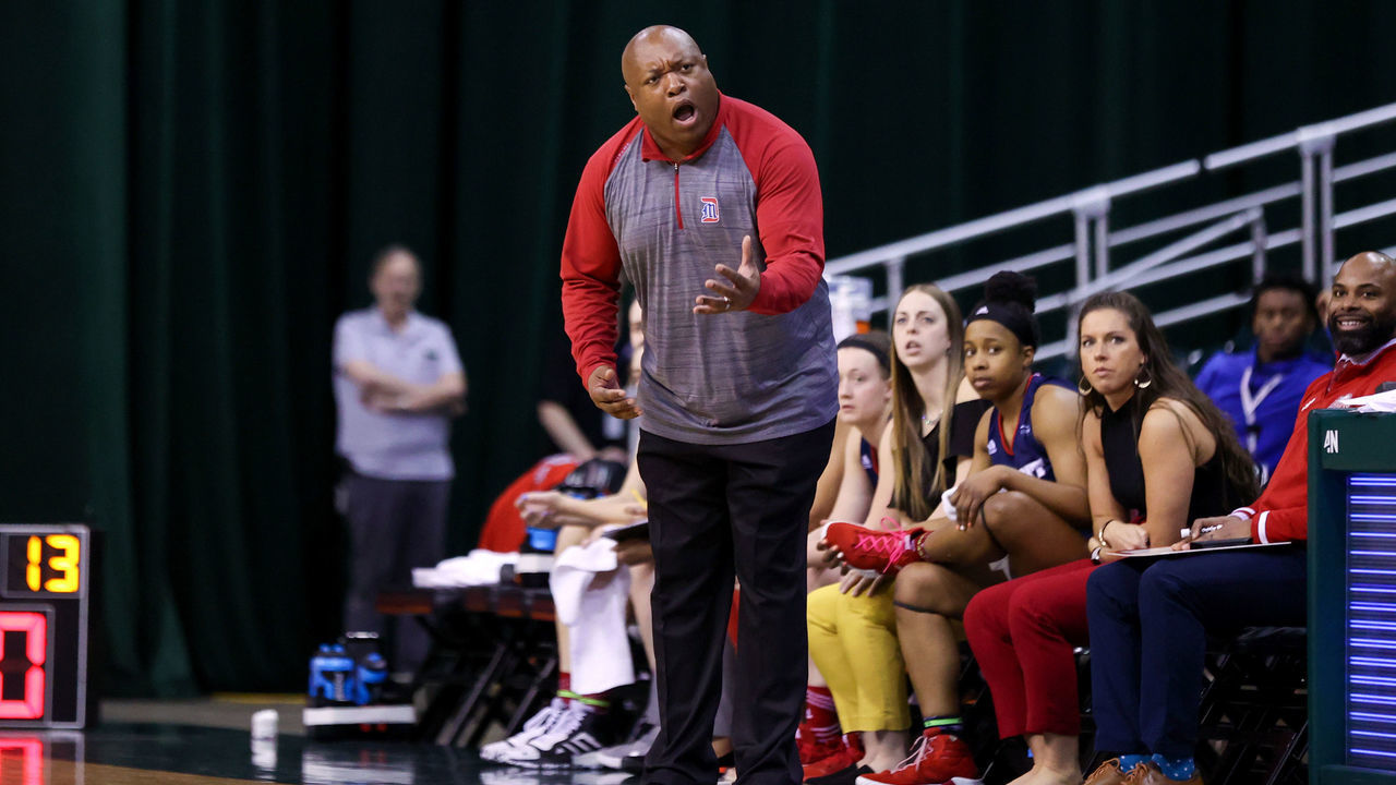 CLEVELAND, OH - FEBRUARY 23: Detroit Titans head coach Bernard Scott argues an officials call during the third quarter of the women's college basketball game between the Detroit Titans and Cleveland State Vikings on February 23, 2020, at the Wolstein Center in Cleveland, OH.