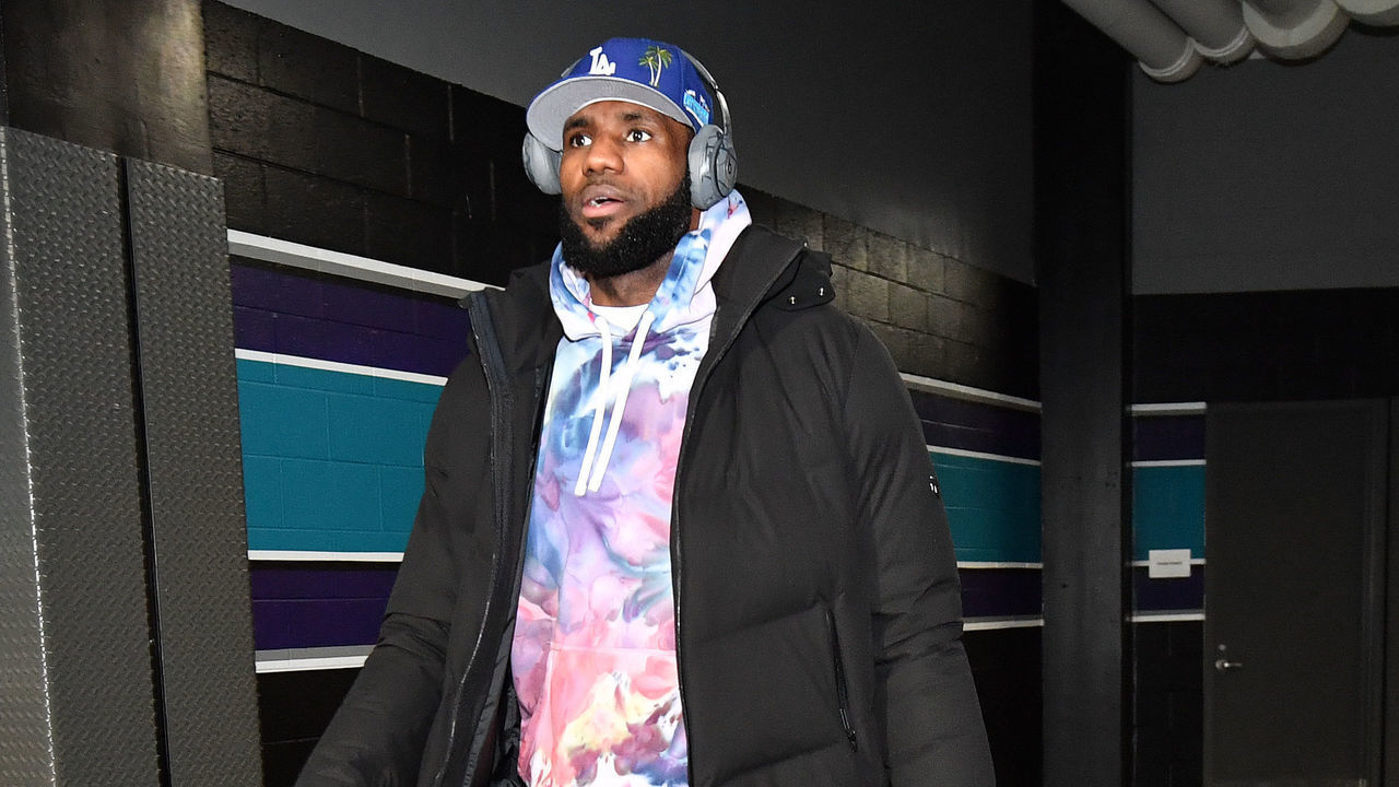 CHARLOTTE, NC - DECEMBER 15: LeBron James #23 of the Los Angeles Lakers exits the arena after the game against the Charlotte Hornets on December 15, 2018 at Spectrum Center in Charlotte, North Carolina. Mandatory Copyright Notice: Copyright 2018 NBAE