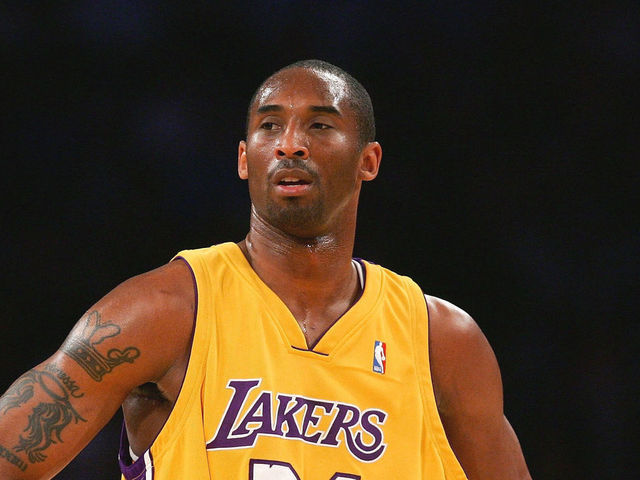 LOS ANGELES, CA - MARCH 30: Kobe Bryant #24 of the Los Angeles Lakers looks on during a freethrow in the first half against the Houston Rockets at Staples Center on March 30, 2007 in Los Angeles, California.