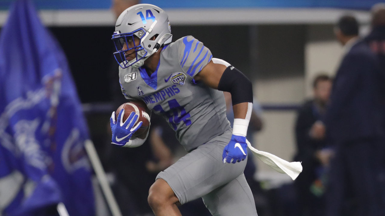 ARLINGTON, TX - DECEMBER 28: Memphis Tigers wide receiver Antonio Gibson (14) returns a kick in the Goodyear Cotton Bowl between the Memphis Tigers and the Penn State Nittany Lions on December 28, 2019 at AT&T Stadium in Arlington, Texas.