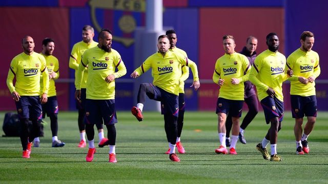 Barcelona's players take part in a training session at the Joan Gamper training ground in Sant Joan Despi in the outskirts of Barcelona on February 29, 2020 on the eve of the Spanish League football match between Real Madrid and Barcelona.