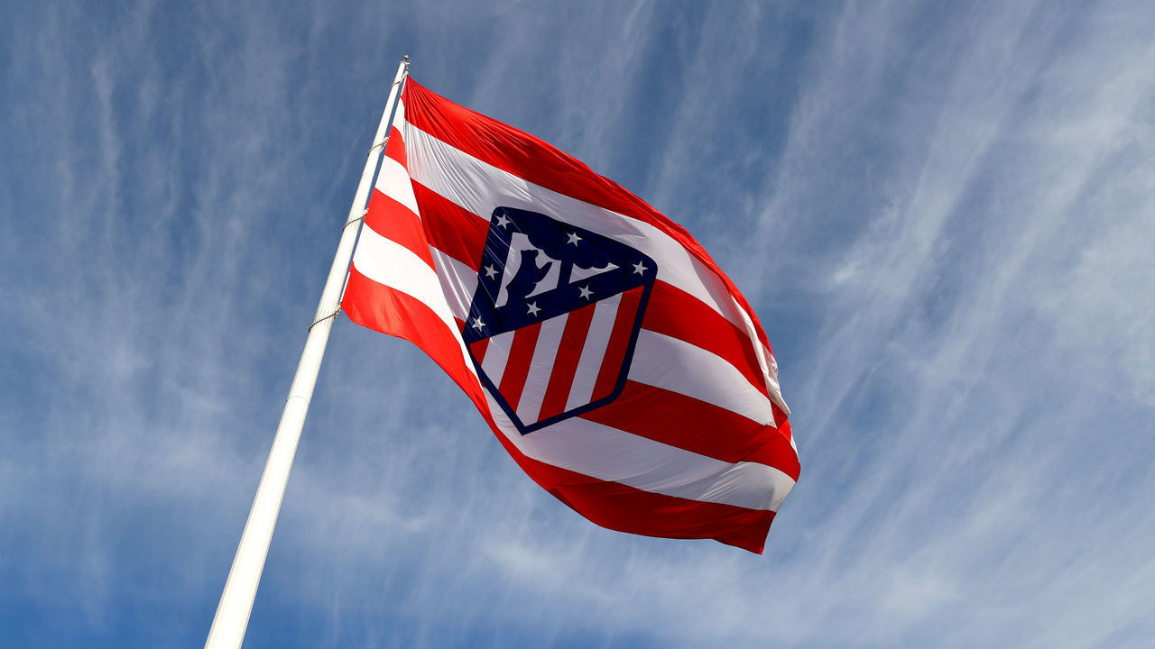 MADRID, SPAIN - MAY 03: Atletico Madrid flag prior to the UEFA Europa League Semi Final second leg match between Atletico Madrid and Arsenal FC at Estadio Wanda Metropolitano on May 3, 2018 in Madrid, Spain.