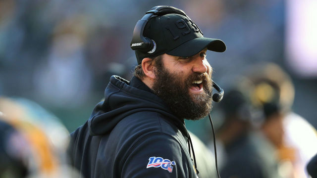 EAST RUTHERFORD, NEW JERSEY - DECEMBER 22: Quarterback Ben Roethlisberger #7 of the Pittsburgh Steelers comminicates on the bench during the game against the New York Jets in the first half at MetLife Stadium on December 22, 2019 in East Rutherford, New Jersey.