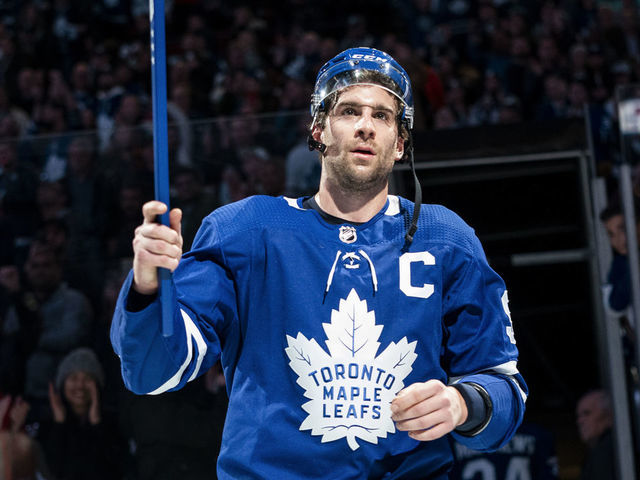 TORONTO, ON - FEBRUARY 7: John Tavares #91 of the Toronto Maple Leafs salutes the crowd after receiving a star of the game after defeating the Anaheim Ducks at the Scotiabank Arena on February 7, 2020 in Toronto, Ontario, Canada.