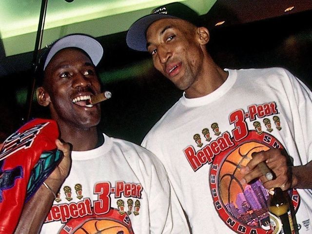 總冠軍賽100%勝率的球星:一人7進冠軍賽奪7冠,McCaw簡直是移動王朝!-黑特籃球-NBA新聞影音圖片分享社區