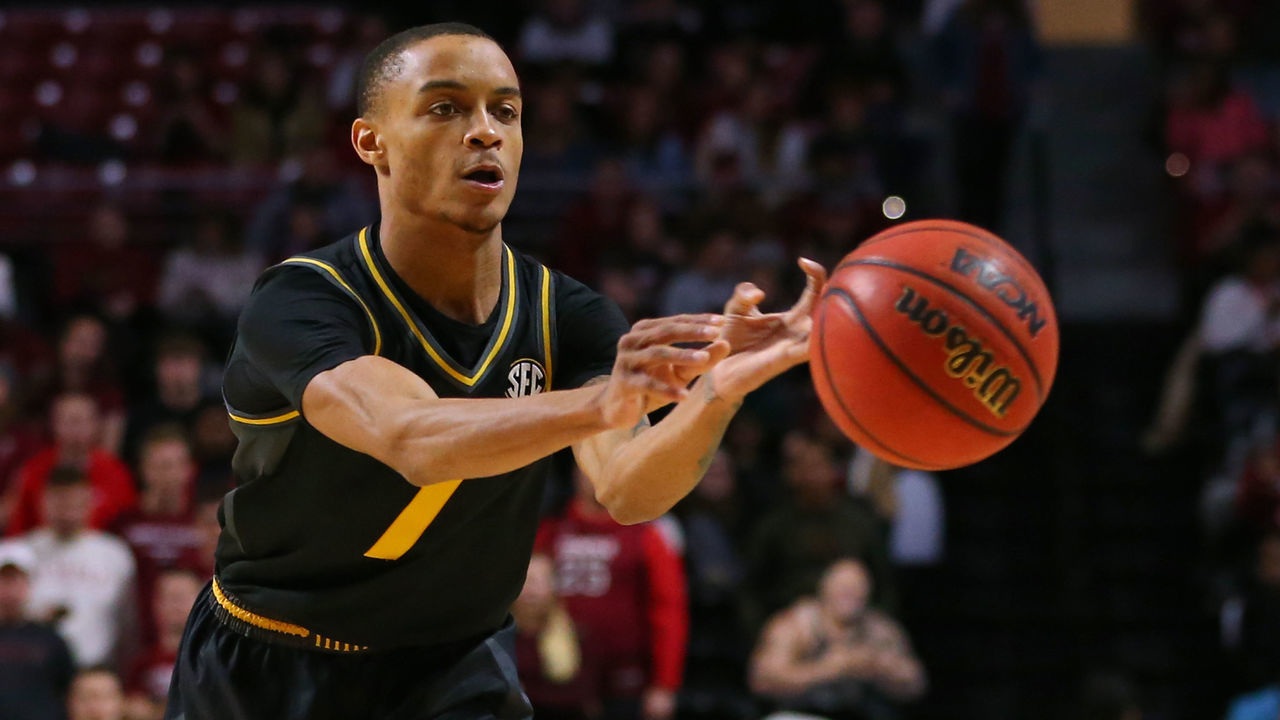 PHILADELPHIA, PA - DECEMBER 07: Xavier Pinson #1 of the Missouri Tigers in action against the Temple Owls during a college basketball game at Liacouras Center on December 7, 2019 in Philadelphia, Pennsylvania. Missouri defeated Temple 64-54.
