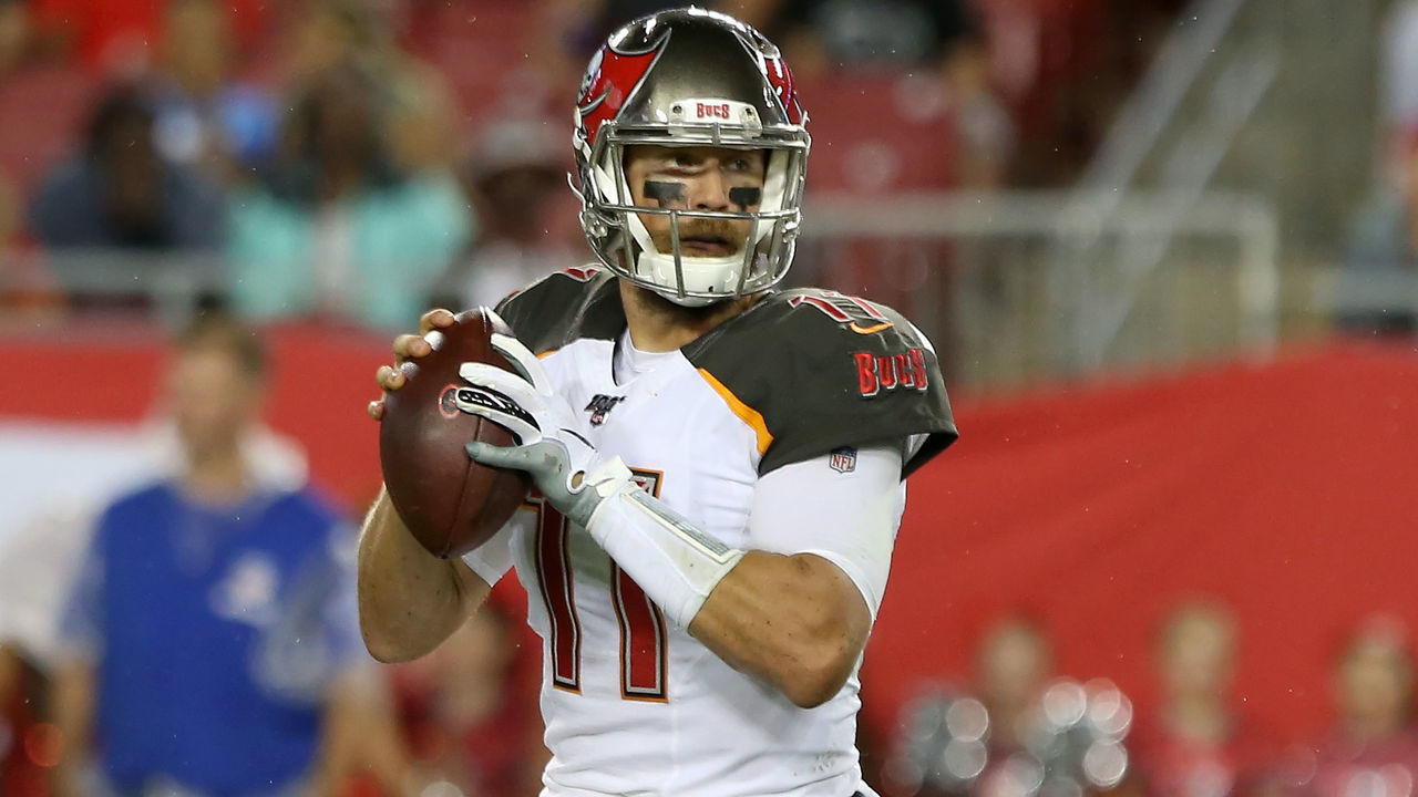 TAMPA, FL - AUG 16: Blaine Gabbert (11) of the Bucs looks for an open receiver during the preseason game between the Miami Dolphins and the Tampa Bay Buccaneers on August 16, 2019 at Raymond James Stadium in Tampa, Florida.