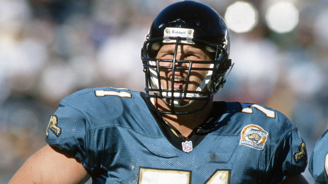 JACKSONVILLE, FL - DECEMBER 24: Tony Boselli #71 of the Jacksonville Jaguars looks on against the Cleveland Browns during an NFL football game December 24, 1995 at Jacksonville Municipal Stadium in Jacksonville, Florida. Boselli played for the Jaguars from 1995-2001.