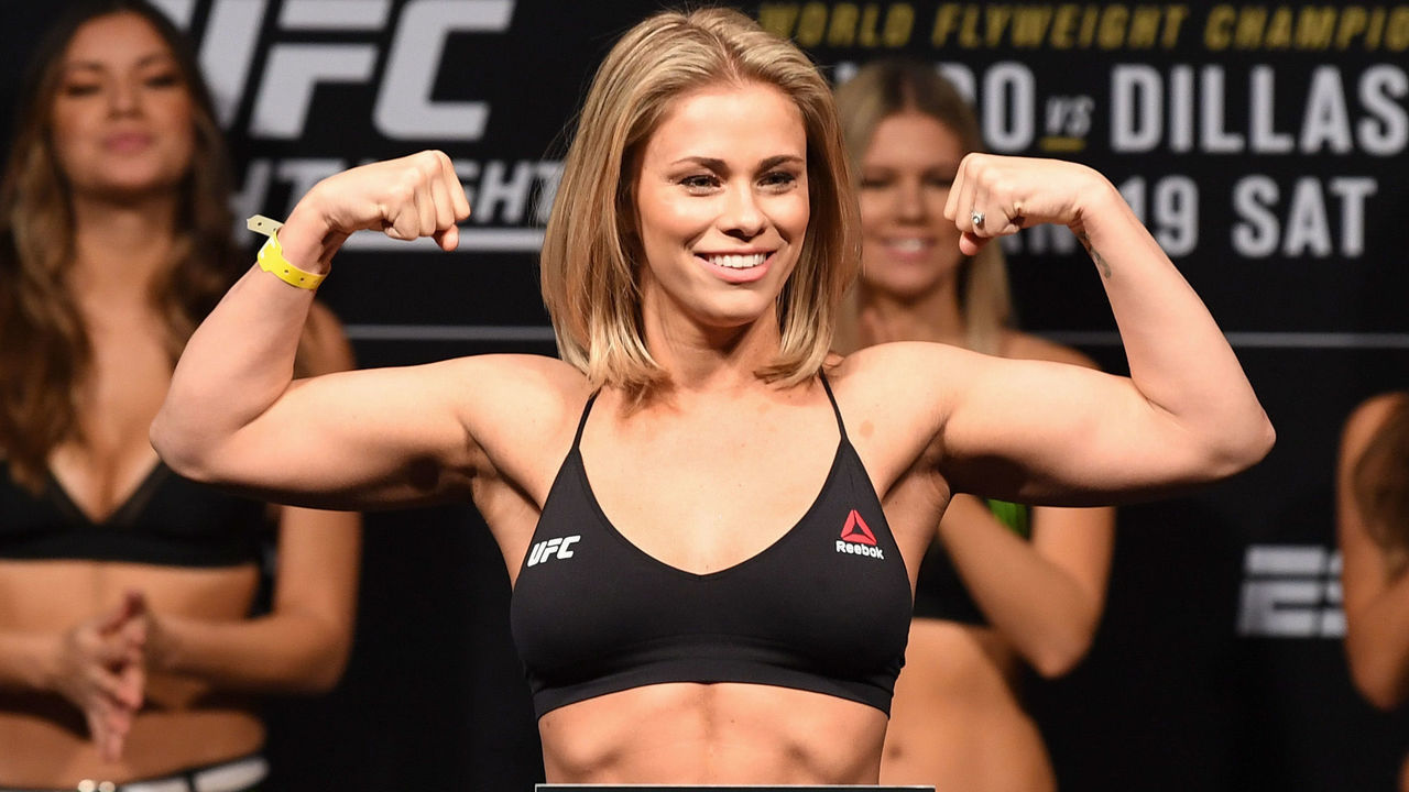 BROOKLYN, NEW YORK - JANUARY 18: Paige VanZant poses on the scale during the UFC Fight Night weigh-in at Barclays Center on January 18, 2019 in the Brooklyn borough of New York City.