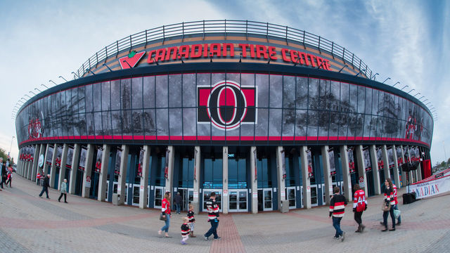 OTTAWA, ON - OCTOBER 07: General view of the Canadian Tire Centre as fans begin to arrive for the NHL game between the Ottawa Senators and the Detroit Red Wings on Oct. 7, 2017 at the Canadian Tire Centre in Ottawa, Ontario, Canada.