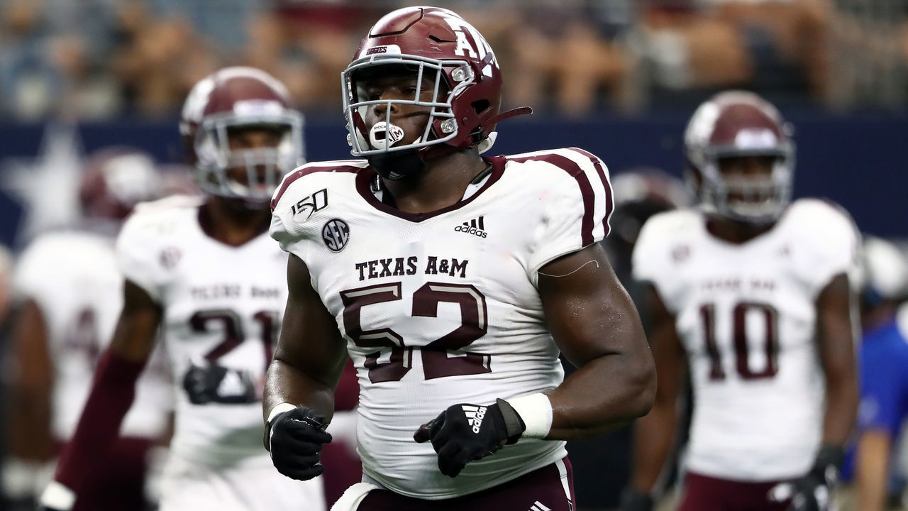 ARLINGTON, TEXAS - SEPTEMBER 28: Justin Madubuike #52 of the Texas A&M Aggies during the Southwest Classic at AT&T Stadium on September 28, 2019 in Arlington, Texas.