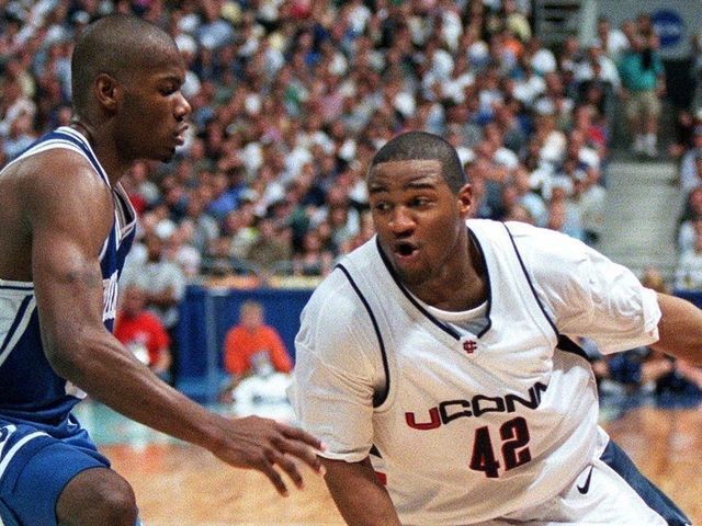 Top title games: UConn's '99 win vs. Duke a program-changer ...