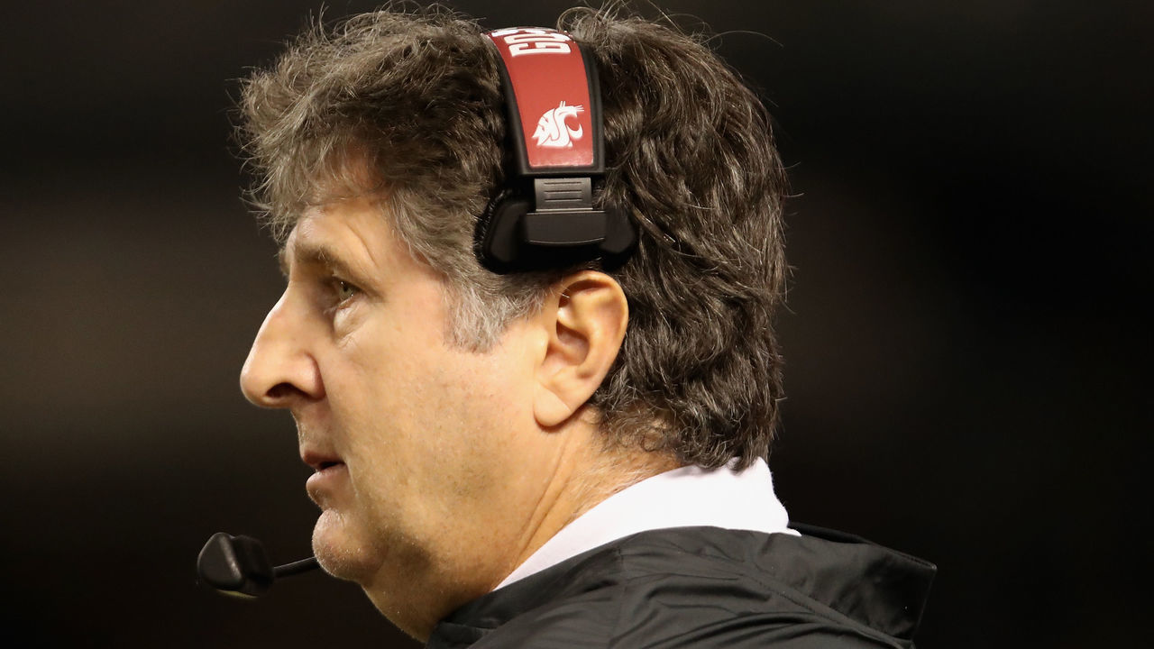 PHOENIX, ARIZONA - DECEMBER 27: Head coach Mike Leach of the Washington State Cougars watches from the sidelines during the second half of the Cheez-It Bowl against the Air Force Falcons at Chase Field on December 27, 2019 in Phoenix, Arizona. The Falcons defeated the Cougars 31-21.