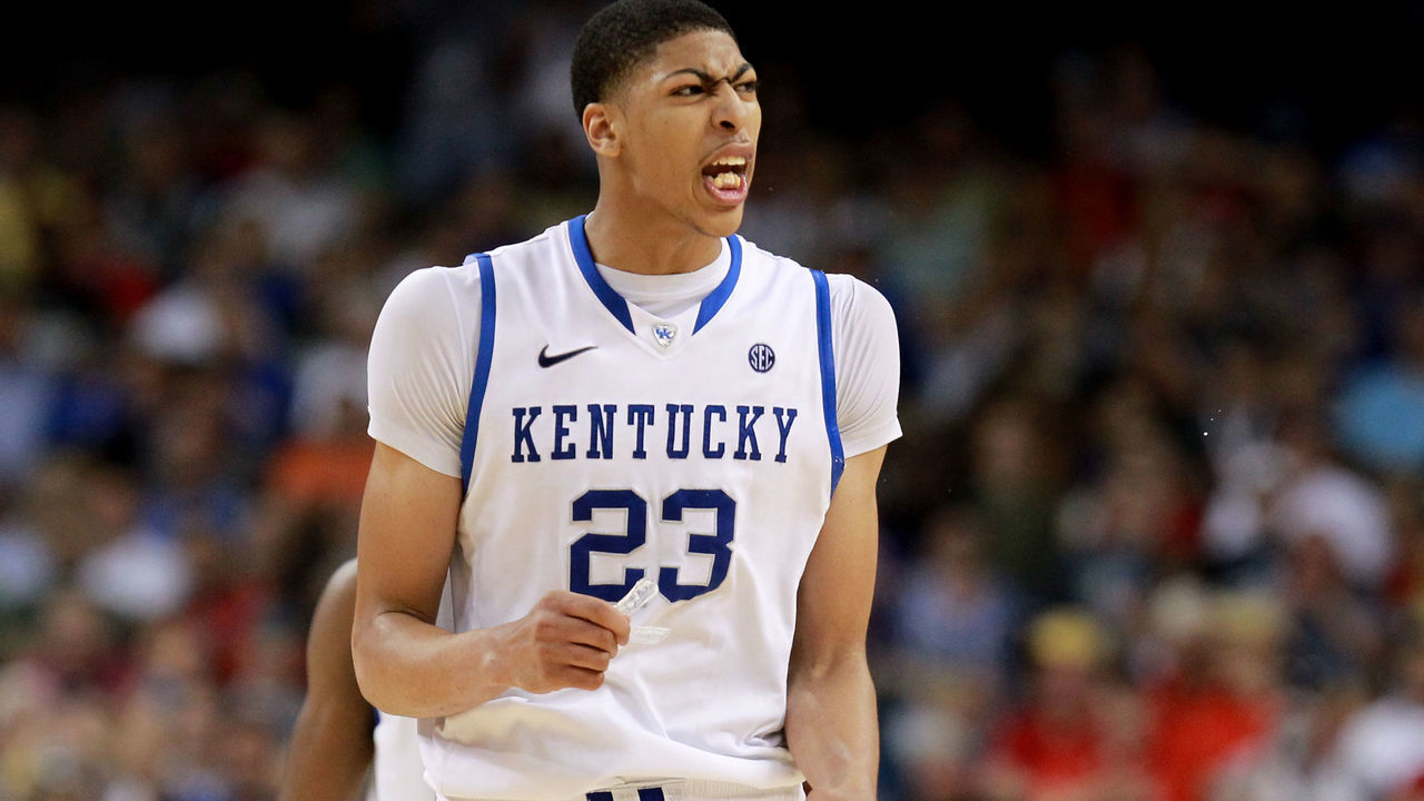 NEW ORLEANS, LA - MARCH 31: Anthony Davis #23 of the Kentucky Wildcats reacts late in the second half against the Louisville Cardinals during the National Semifinal game of the 2012 NCAA Division I Men's Basketball Championship at the Mercedes-Benz Superdome on March 31, 2012 in New Orleans, Louisiana.