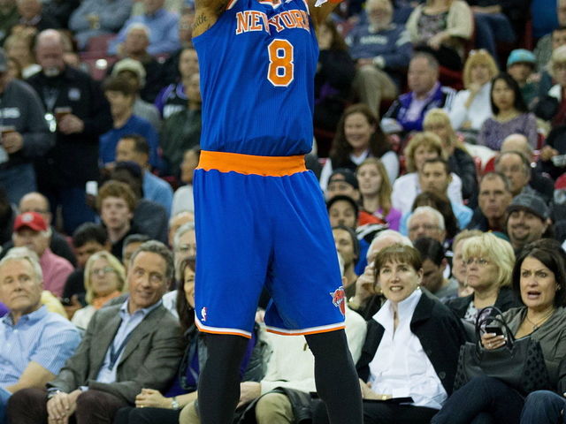 J.R. Smith on not knowing Cavs' playbook: 'When in doubt, shoot the ball'