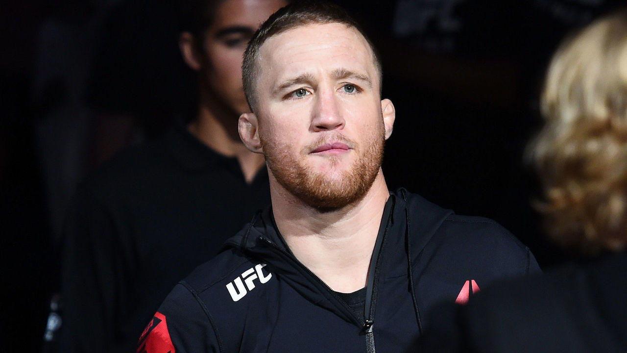 LINCOLN, NE - AUGUST 25: Justin Gaethje prepares to fight James Vick in their lightweight fight during the UFC Fight Night event at Pinnacle Bank Arena on August 25, 2018 in Lincoln, Nebraska.