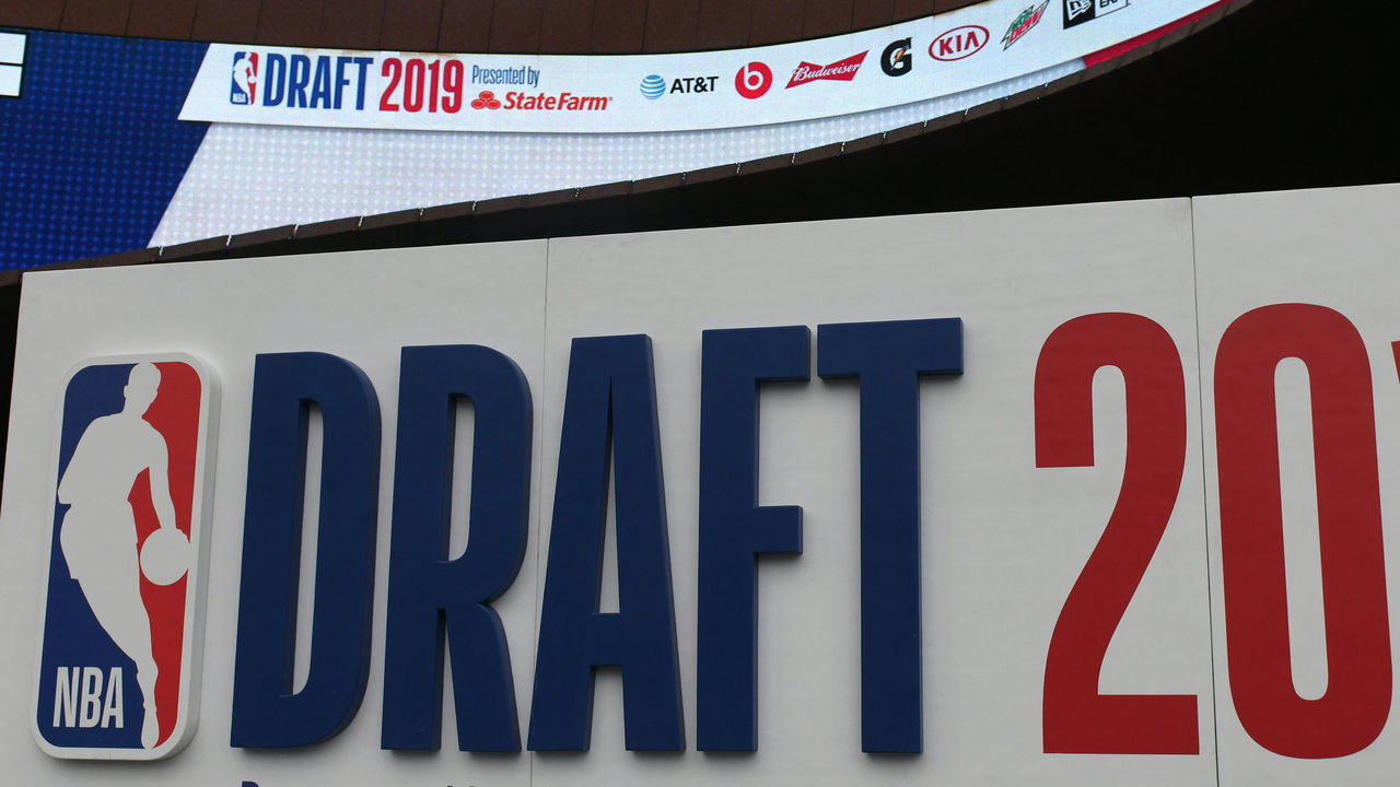 BROOKLYN, NY - JUNE 20: A general view of 2019 Draft signage outside of the Barclays Center before the 2019 NBA Draft on June 20, 2019 at the Barclays Center in Brooklyn, New York. NOTE TO USER: User expressly acknowledges and agrees that, by downloading and/or using this photograph, user is consenting to the terms and conditions of the Getty Images License Agreement. Mandatory Copyright Notice: Copyright 2019 NBAE
