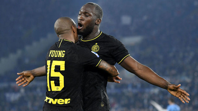 STADIO OLIMPICO, ROMA, ITALY - 2020/02/16: Ashley Young of FC Internazionale (L) celebrates with team mate Romelu Lukaku after scoring the goal of 0-1 during the Serie A football match between SS Lazio and FC Internazionale. SS lazio won 2-1 over FC Internazionale.