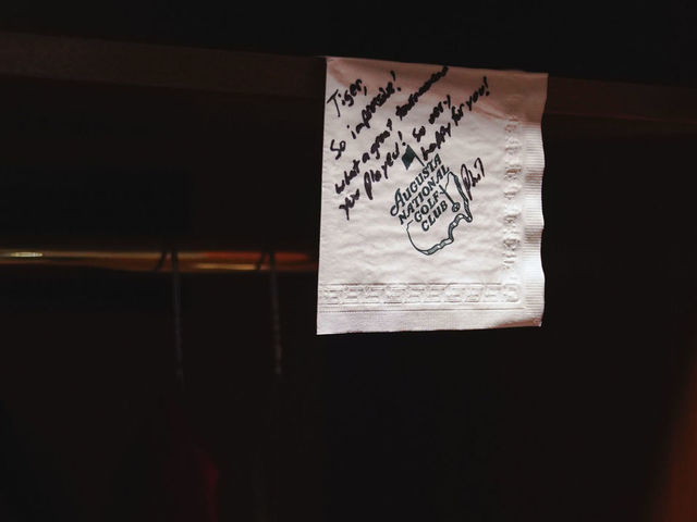 Mickelson left Woods handwritten note in Augusta's Champions Locker