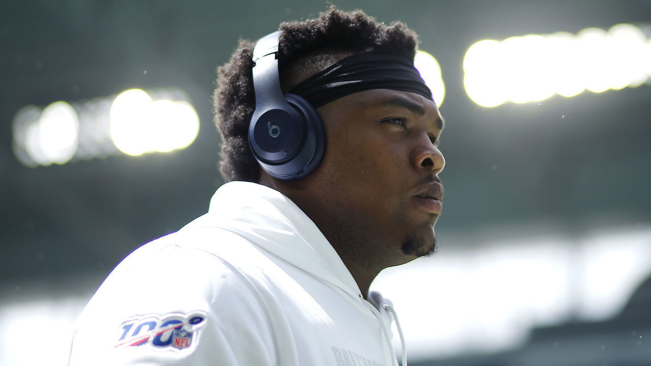 MIAMI, FLORIDA - SEPTEMBER 08: Orlando Brown #78 of the Baltimore Ravens looks on prior to the game between the Miami Dolphins and the Baltimore Ravens at Hard Rock Stadium on September 08, 2019 in Miami, Florida.
