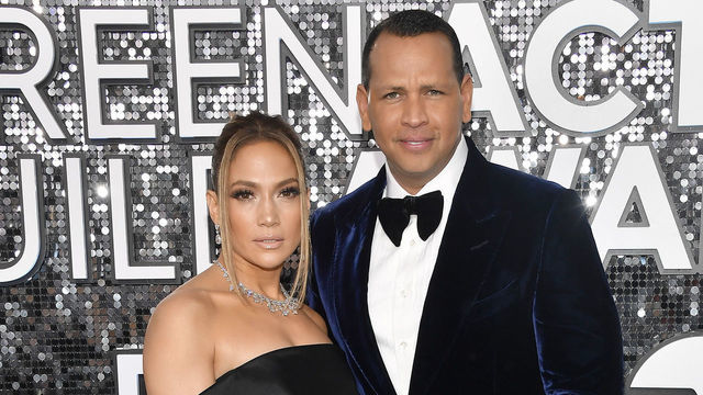 LOS ANGELES, CALIFORNIA - JANUARY 19: (L-R) Jennifer Lopez and Alex Rodriguez attend the 26th Annual Screen Actors Guild Awards at The Shrine Auditorium on January 19, 2020 in Los Angeles, California.