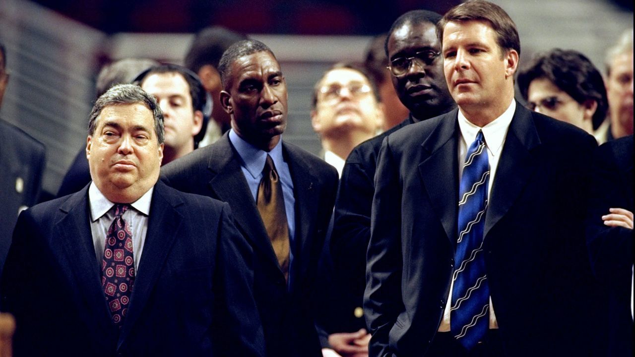 18 Jan 1999: Chicago Bulls (L) general manager Jerry Krause stands with Bulls coach Tim Floyd (R) at Michael Jordan's retirement press conference at the United Center in Chicago, Illinios. Mandatory Credit: Jonathan Daniel /Allsport