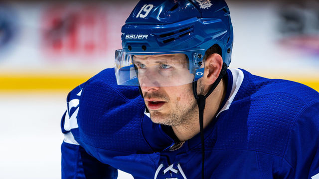 TORONTO, ON - FEBRUARY 29: Jason Spezza #19 of the Toronto Maple Leafs during warm up before a game against the Vancouver Canucks at the Scotiabank Arena on February 29, 2020 in Toronto, Ontario, Canada.
