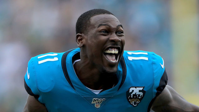 JACKSONVILLE, FLORIDA - OCTOBER 27: Marqise Lee #11 of the Jacksonville Jaguars smiles during the game against the New York Jets at TIAA Bank Field on October 27, 2019 in Jacksonville, Florida.