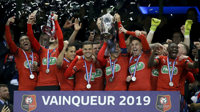 PARIS, FRANCE - APRIL 27: Players of Rennes celebrate the victory during the trophy ceremony following the French Cup Final (Coupe de France) between Stade Rennais (Rennes) and Paris Saint-Germain (PSG) at Stade de France on April 27, 2019 in Saint-Denis near Paris, France.