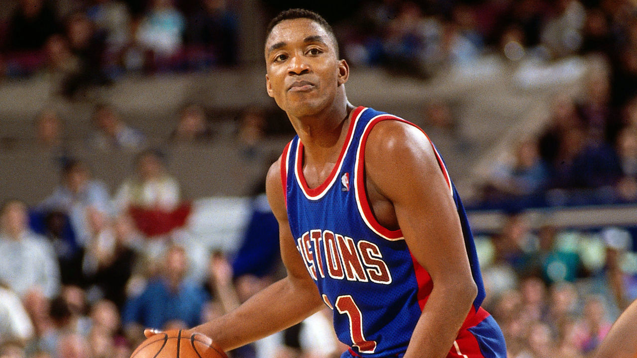 NEW YORK - CIRCA 1991: Isiah Thomas #11 of the Detroit Pistons dribbles against the New York Knicks circa 1991 at Madison Square Garden in New York. Mandatory Copyright Notice: Copyright 1991 NBAE