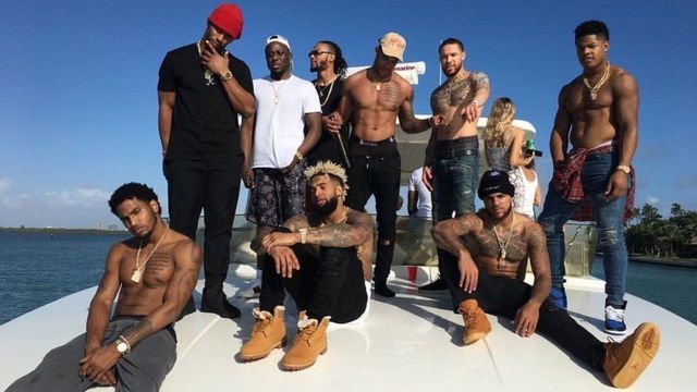 Victor Cruz: Giants' boat trip photo 'will haunt me for the rest of my life'