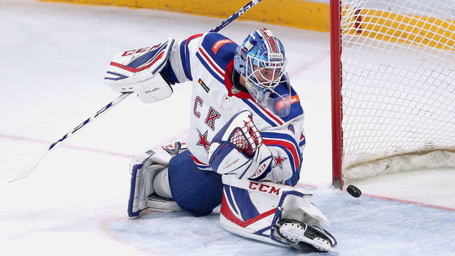 MOSCOW, RUSSIA - SEPTEMBER 19, 2019: SKA St Petersburg's goaltender Alexei Melnichuk in action in the 2019/20 KHL Regular Season ice hockey match between Dynamo Moscow and SKA St Petersburg at VTB Arena. Mikhail Tereshchenko/TASS