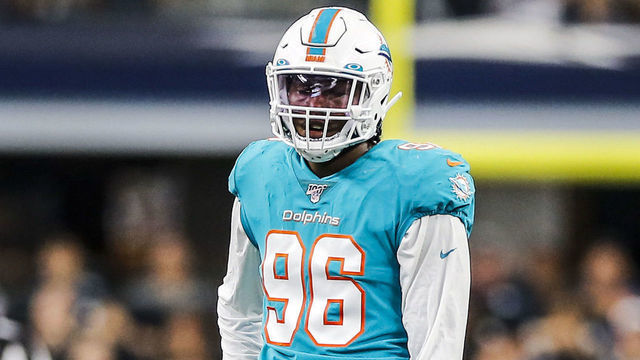 ARLINGTON, TX - SEPTEMBER 22: Miami Dolphins defensive end Taco Charlton (96) waits for play to start during the game between the Dallas Cowboys and the Miami Dolphins on September 22, 2019 at AT&T Stadium in Arlington, Texas.