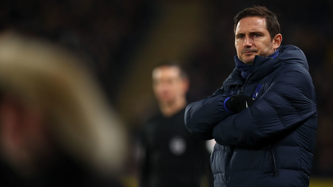HULL, ENGLAND - JANUARY 25: Frank Lampard the head coach / manager of Chelsea during the Emirates FA Cup Fourth Round match between Hull City and Chelsea at KCOM Stadium on January 25, 2020 in Hull, England.