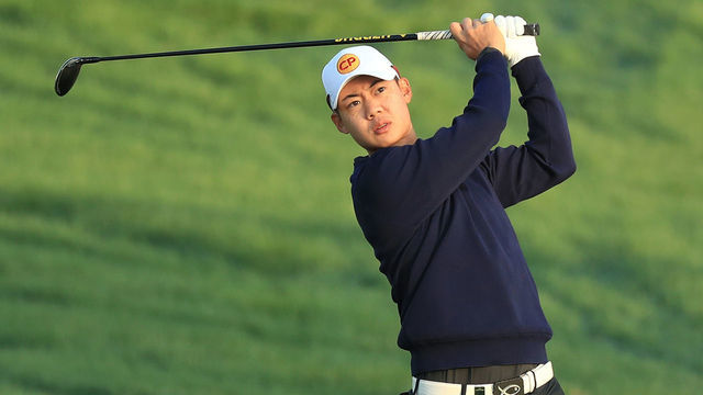 DUBAI, UNITED ARAB EMIRATES - JANUARY 23: Jazz Janewattananond of Thailand plays his second shot on the 10th hole during the first round of the Omega Dubai Desert Classic on the Majlis Course at The Emirates Golf Club on January 23, 2020 in Dubai, United Arab Emirates.
