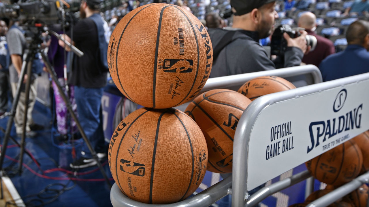 DALLAS, TX - NOVEMBER 18: A generic basketball photo of the Official @NBA Spalding on the rack before the San Antonio Spurs game against the San Antonio Spurs on November 18, 2019 at the American Airlines Center in Dallas, Texas. Mandatory Copyright Notice: Copyright 2019 NBAE