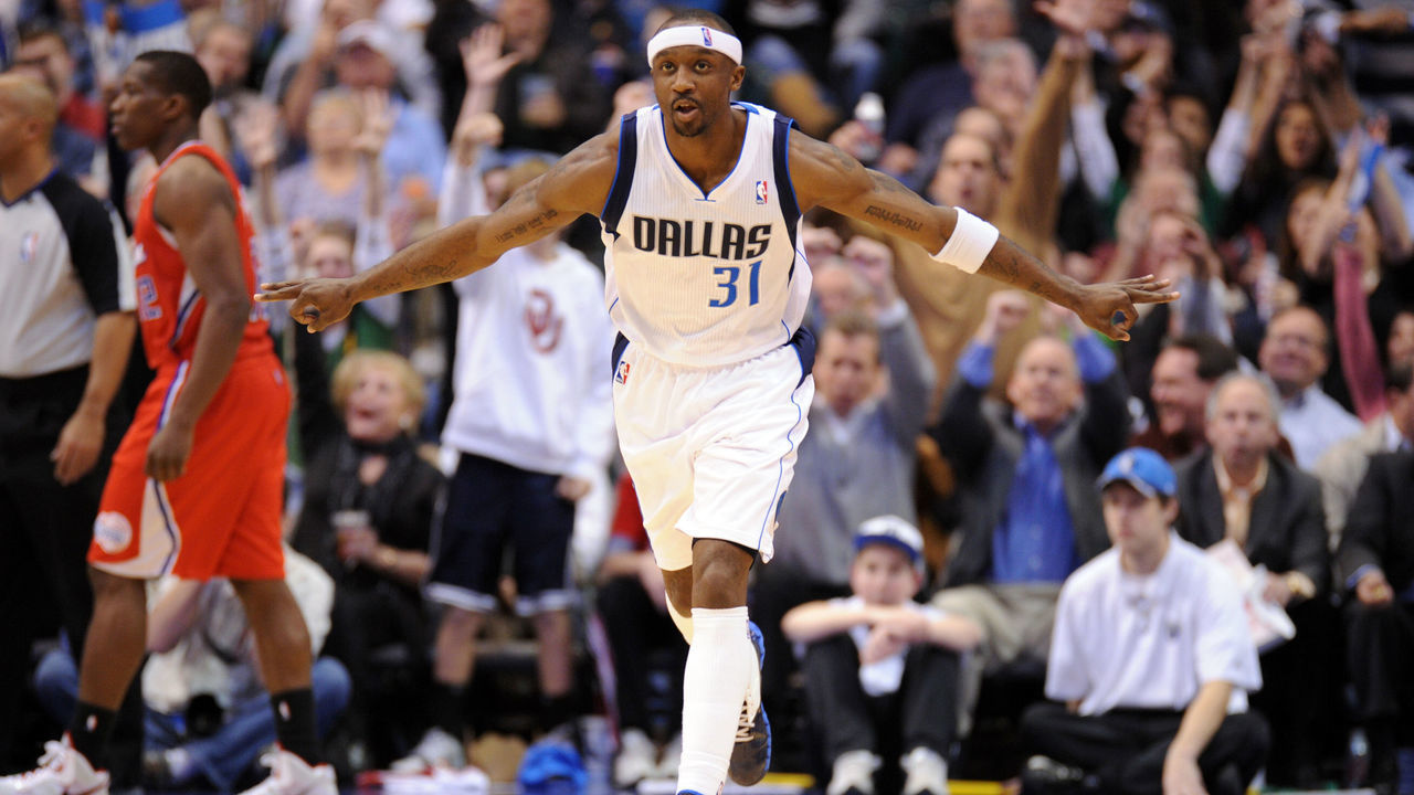 January 25, 2011: Dallas Mavericks shooting guard Jason Terry #31 holds out 3 fingers after hitting a three pointer in an NBA game between the Los Angeles Clippers and the Dallas Mavericks at the American Airlines Center in Dallas, TX Dallas defeated Los Angeles 112-105