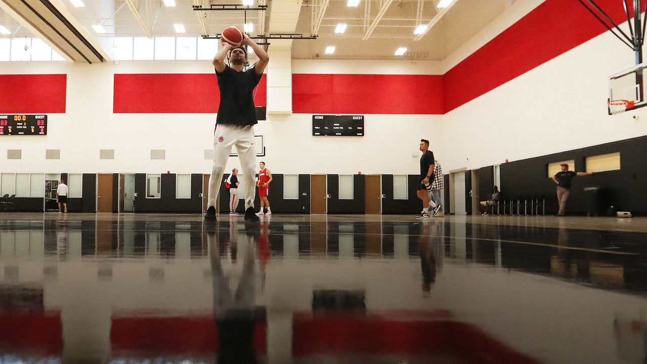 TORONTO, ON- AUGUST 5 - Jamal Murray throws foul shots as he makes a supportive appearance since being ruled out of the World Cup in China from Aug. 31 to Sept. 15 because of injuries. The Canadian Men's Basketball Team hosts their first practice for the FIBA World Cup at the OVO Centre in Toronto. August 5, 2019. (Steve Russell/Toronto Star via Getty Images)