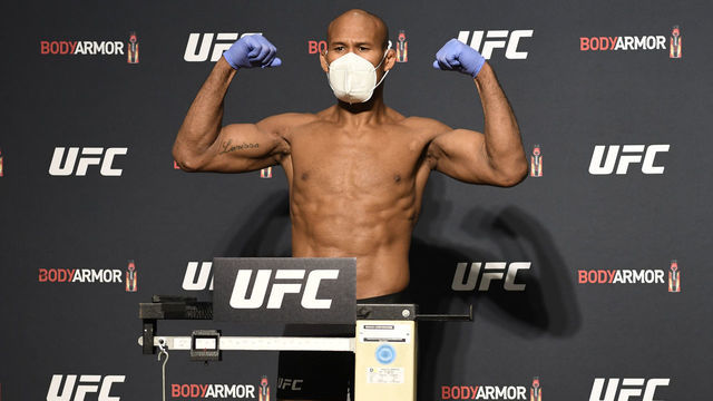 JACKSONVILLE, FLORIDA - MAY 08: Ronaldo 'Jacare' Souza poses on the scale during the UFC 249 official weigh-in on May 08, 2020 in Jacksonville, Florida.
