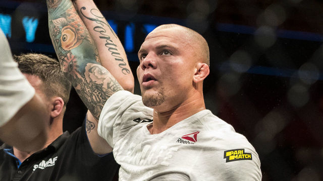 STOCKHOLM, SWEDEN - JUNE 01: Anthony Smith wins against Alexander Gustafsson (Not pictured) during the UFC Fight Night event at the Ericsson Globe Arena on June 1, 2019 in Stockholm, Sweden.