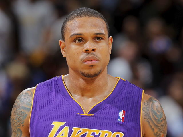 Former Lakers guard Shannon Brown accused of shooting at 2 people